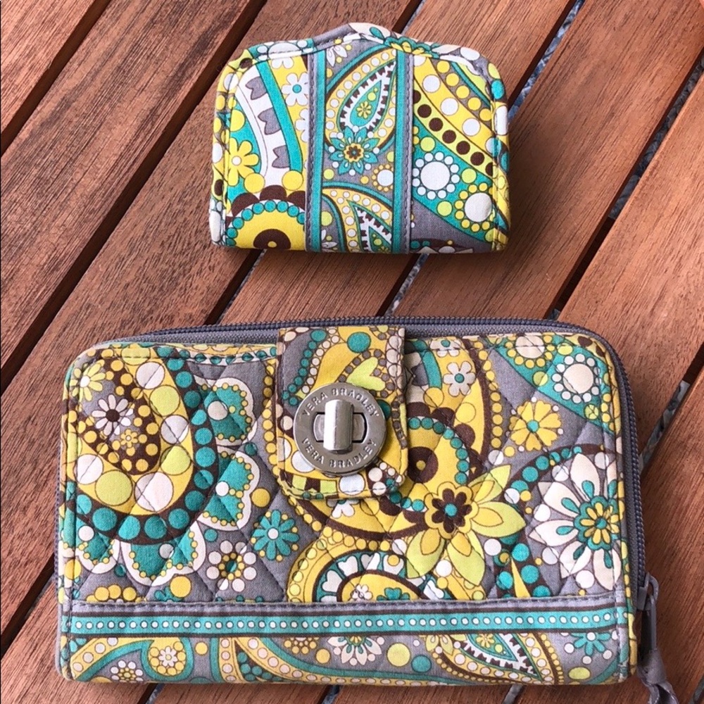 SALE Vera Bradley Lemon Parfait wallet and case